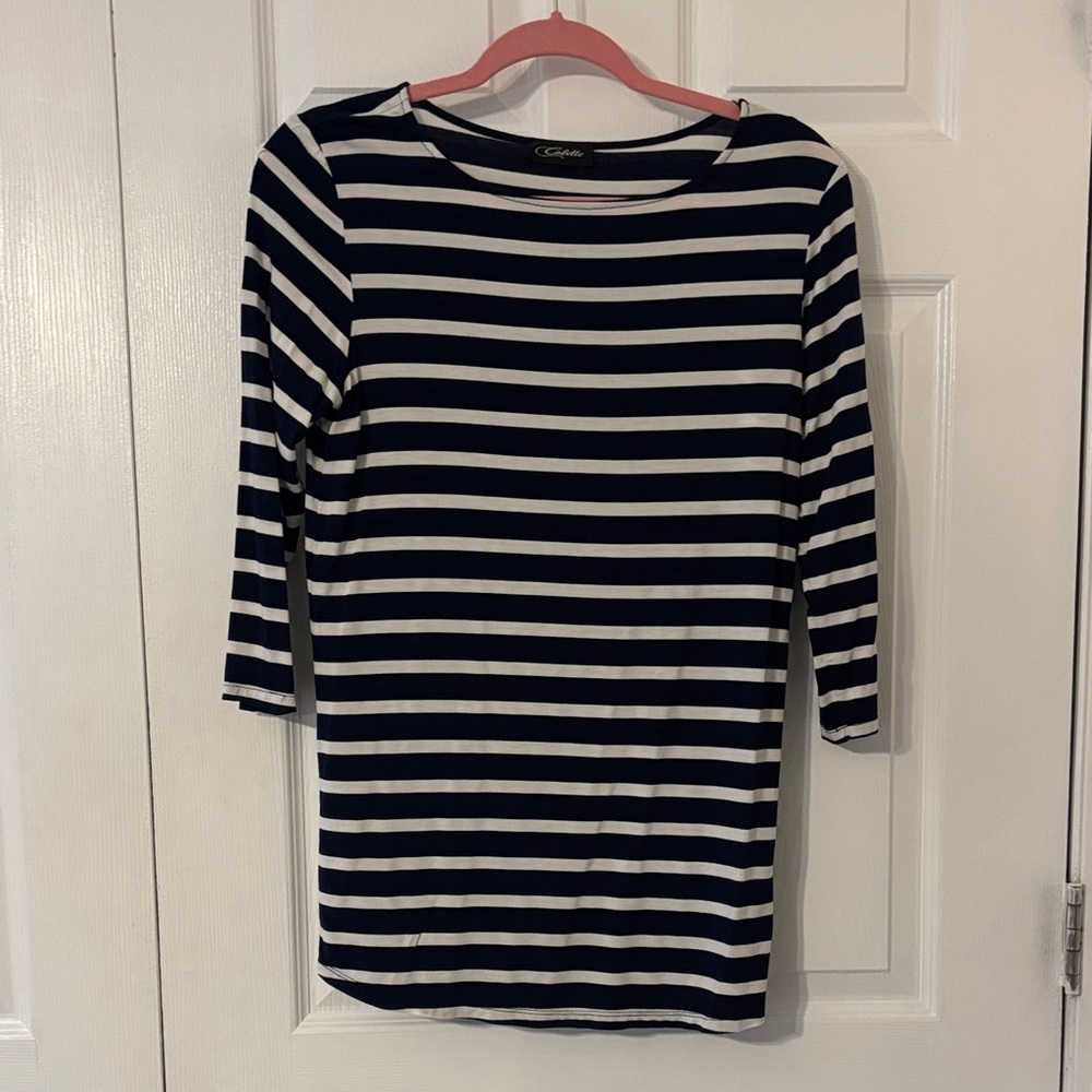 Striped Navy and White Top - Picture 3 of 7